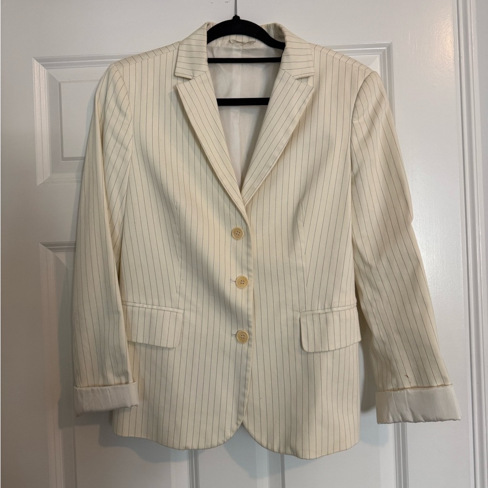Cream striped blazer jacket